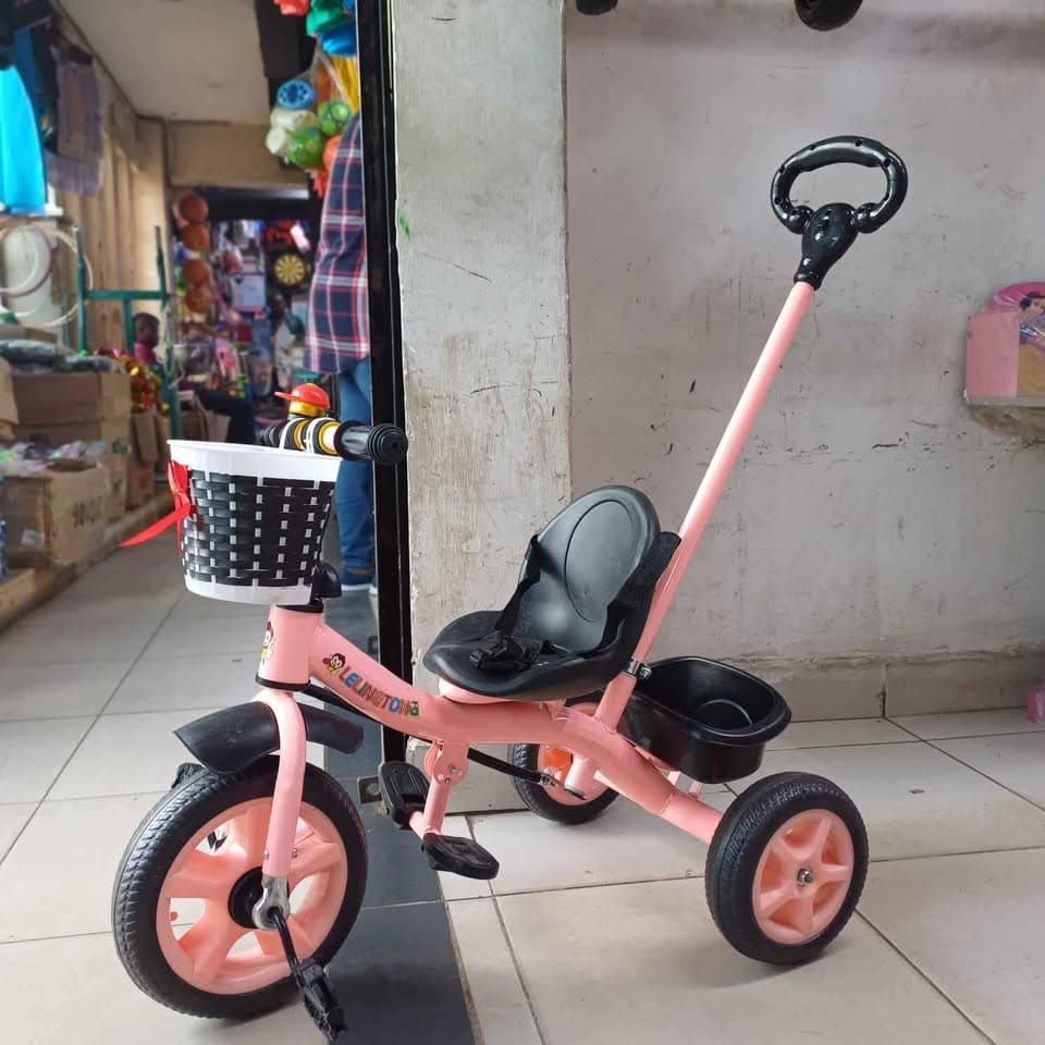 Tricycle with handle for kids 2