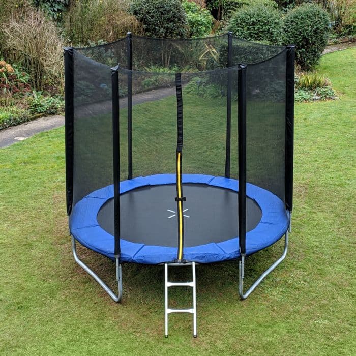 6ft trampoline with net