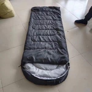 Heavy sleeping bags for camping
