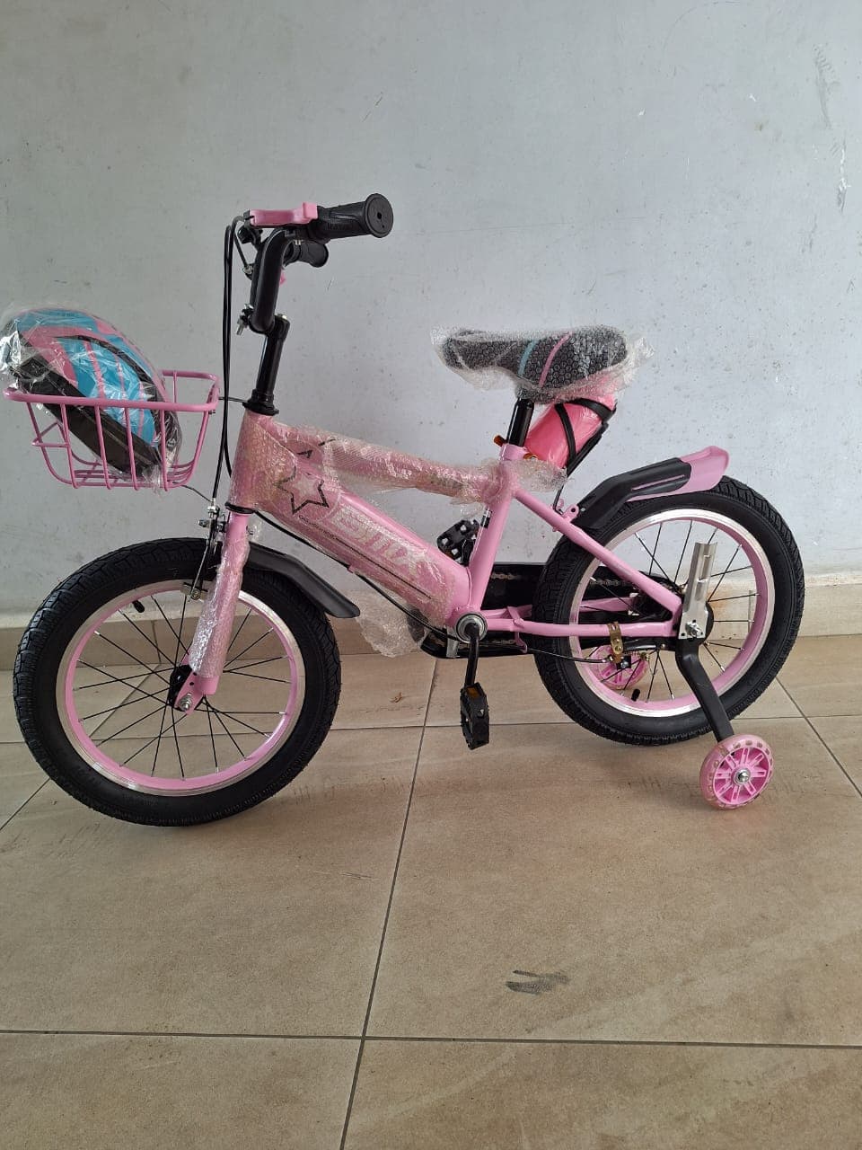 Kids Bicycle For Sale Size 16 4